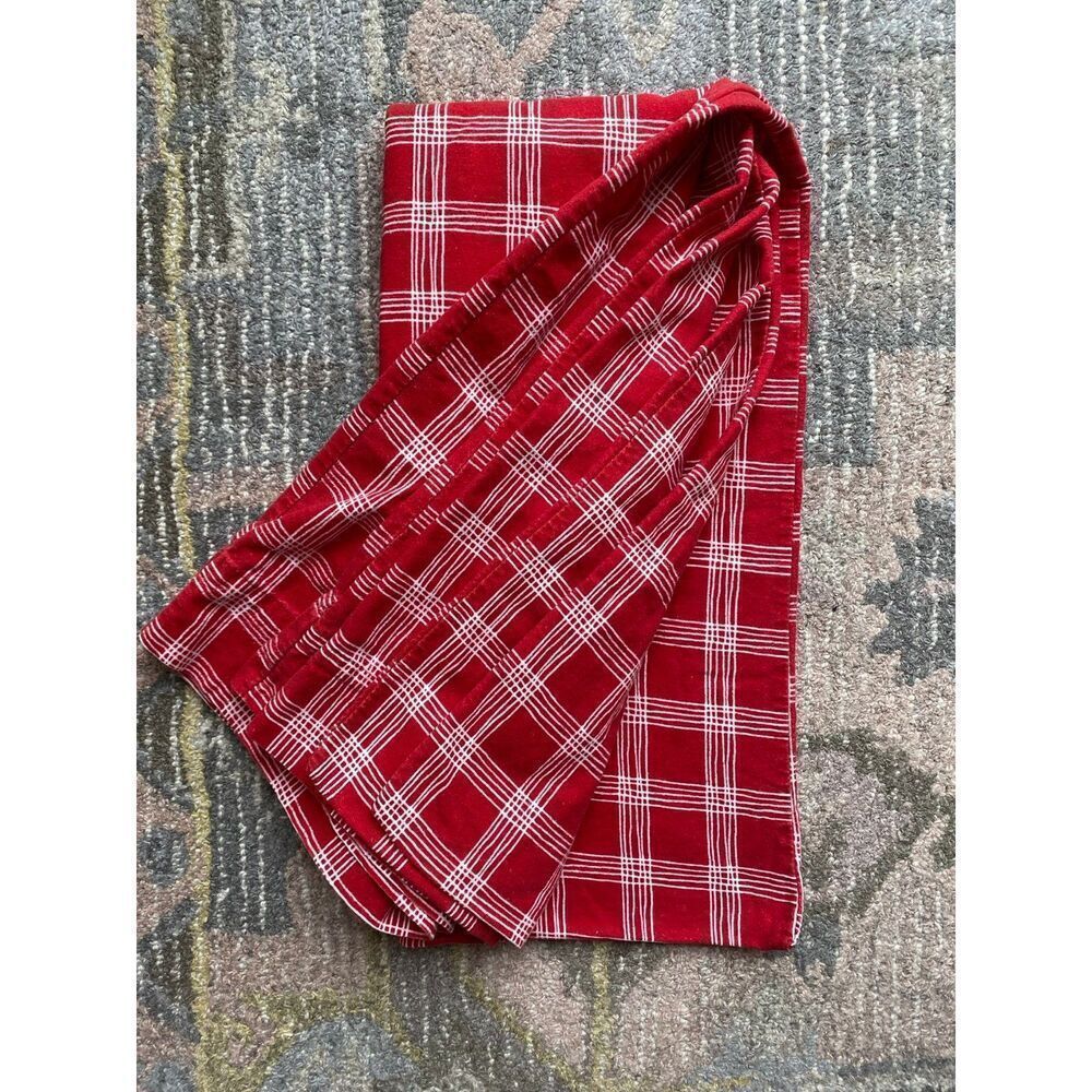 Simple Grid Lined Flannel King Size Bed Pillowcases